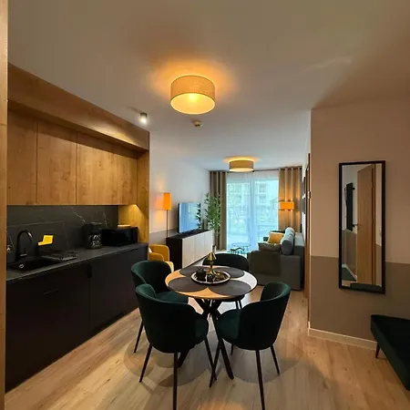 Rejs - Ogrodek, Baseny, Sauny, Jacuzzi, Sala Zabaw, Do Plazy 400m Plaskie Dojscie Appartement *
