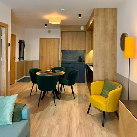 Appartement Rejs - Ogrodek, Baseny, Sauny, Jacuzzi, Sala Zabaw, Do Plazy 400m Plaskie Dojscie Jastrzębia Góra