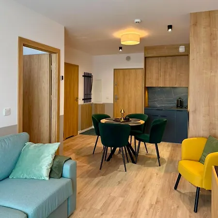 Rejs - Ogrodek, Baseny, Sauny, Jacuzzi, Sala Zabaw, Do Plazy 400m Plaskie Dojscie Jastrzębia Góra