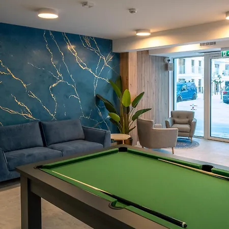 Apartment Rejs - Ogrodek, Baseny, Sauny, Jacuzzi, Sala Zabaw, Do Plazy 400m Plaskie Dojscie Jastrzębia Góra